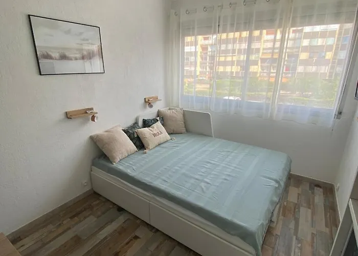 Appartements parfaits pour Cures Thermales, au bord de l’Etang de Thau